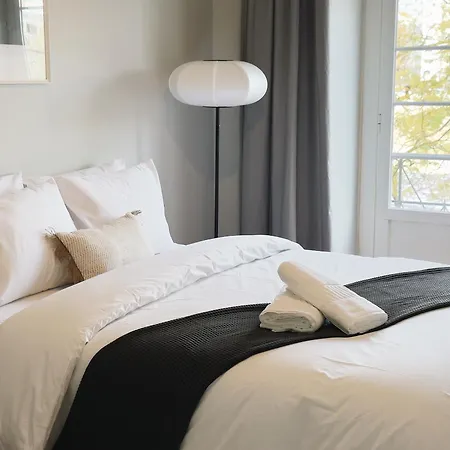 Entrecampos 1 L Stylish 1 Min To Metro & 5 Min To Campo Grande Park