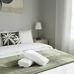 Soar L Entrecampos 1 L Stylish 1 Min To Metro & 5 Min To Campo Grande Park *
