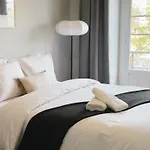 Soar L Entrecampos 1 L Stylish 1 Min To Metro & 5 Min To Campo Grande Park