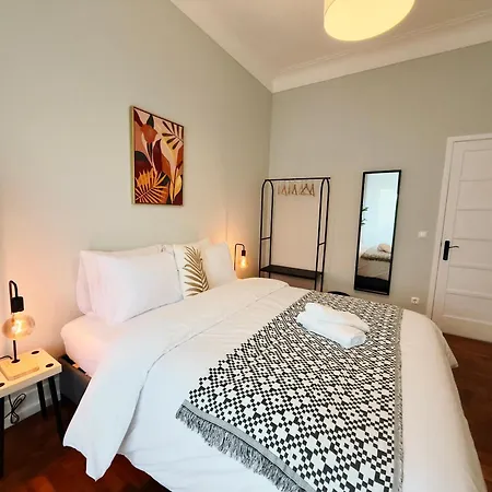 Entrecampos 1 L Stylish 1 Min To Metro & 5 Min To Campo Grande Park I Soar L